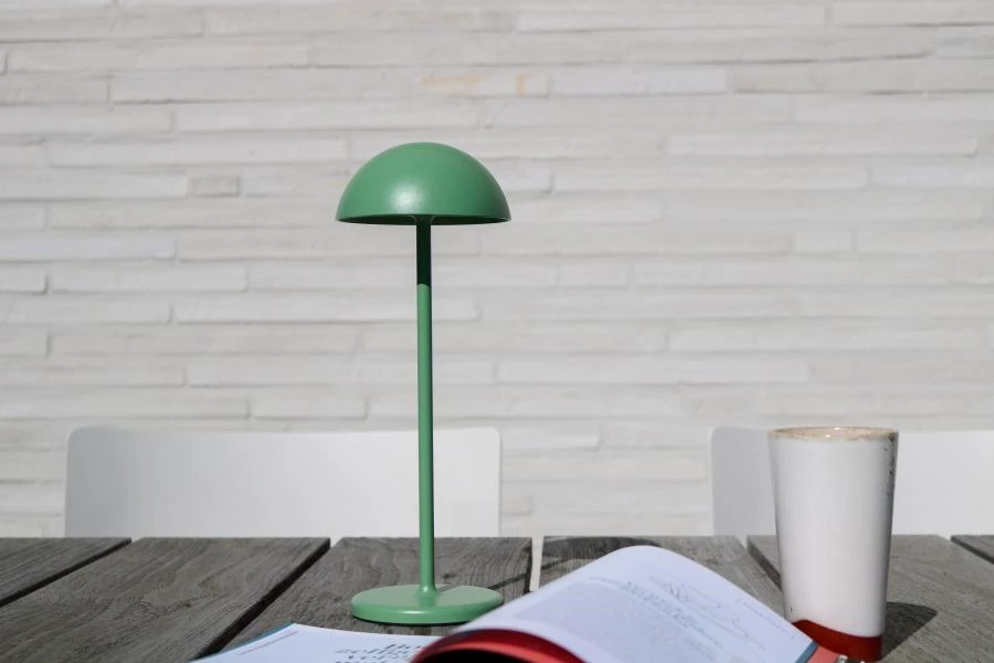 Lucide JOY - Lampe de table Rechargeable Intérieur/Extérieur - Batterie/Piles - Ø 12 cm - LED Dim. - 1x1,5W 3000K - IP54 - Vert - ambiance 1